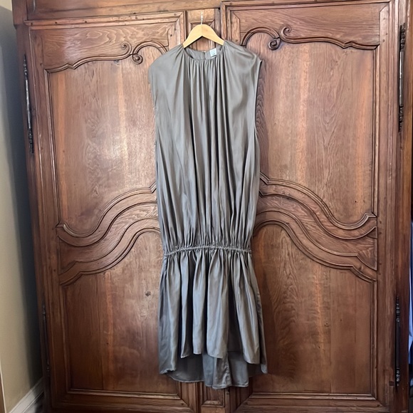 Toteme Pretoria Dress Ruffled Flowy Maxi Midi size S - Picture 10 of 16